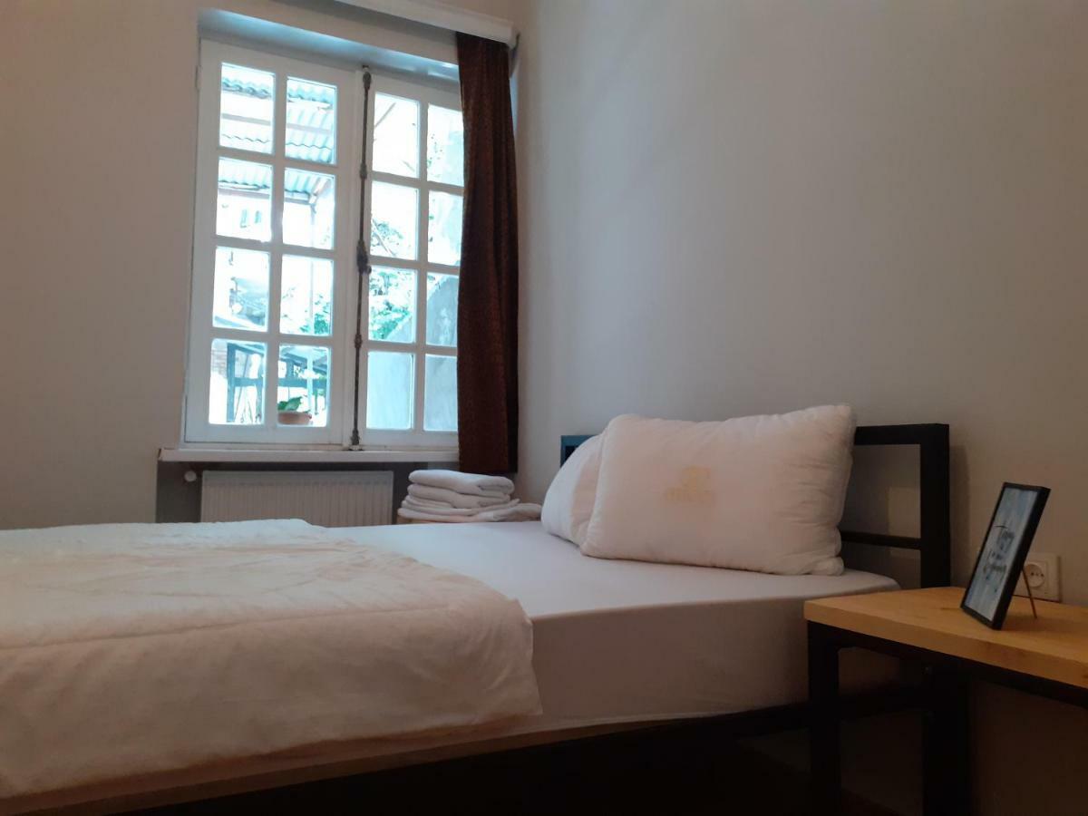 Woodmood Hostel Tbilisi Esterno foto
